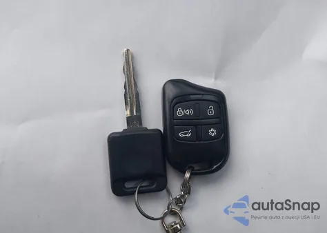 2010 Nissan Rogue S z USA, uszkodzony, nr VIN JN8AS5MV0AW126878